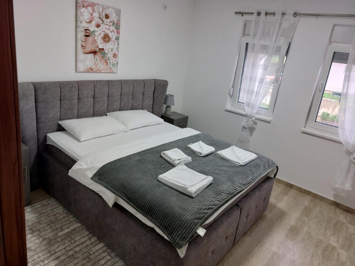 Apartmani Marija Vrdnik Buitenkant foto