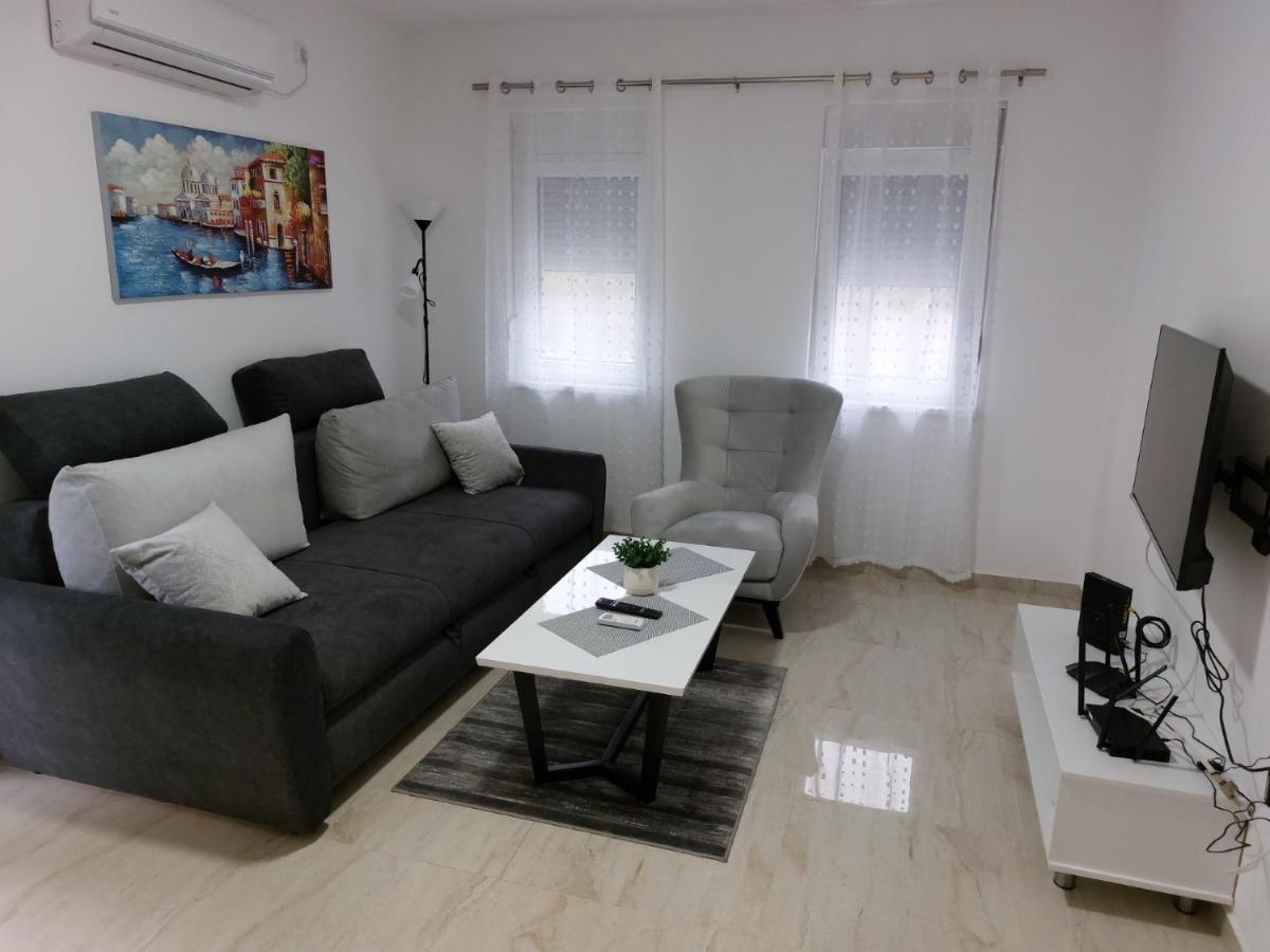 Apartmani Marija Vrdnik Buitenkant foto